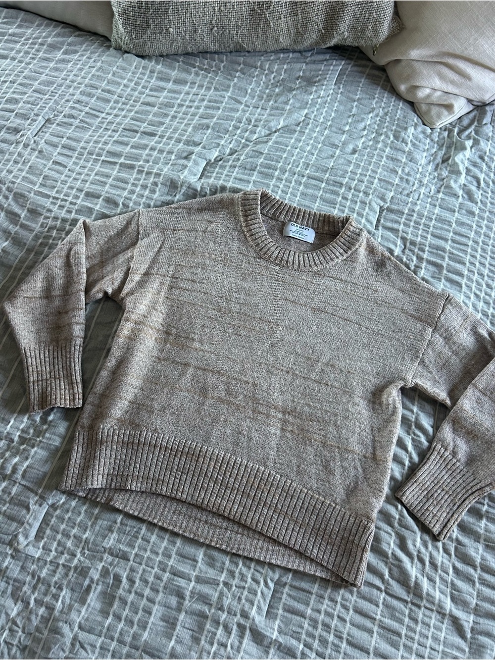 Old Navy Women's Crewneck Sweater in Oatmeal Beige